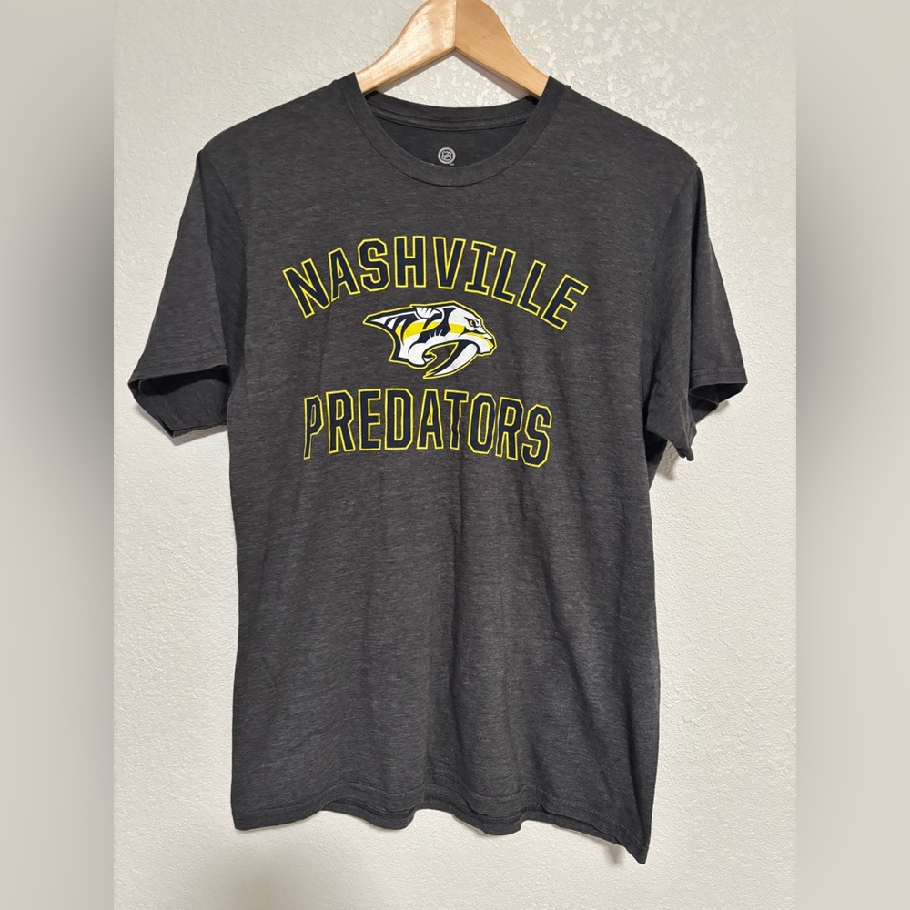 Nashville Predators Fanatics  tshirt